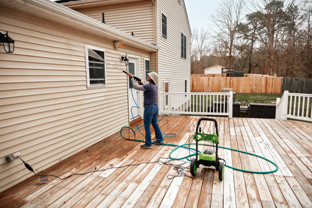 Why Choose Our Certified Pressure Washing Experts for Your Project Needs in Delcambre, LA?